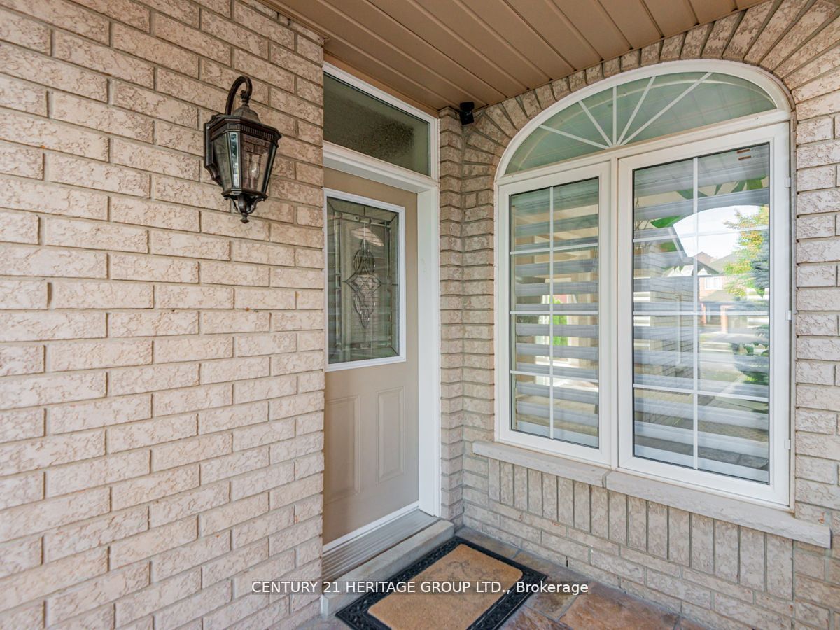 214 Sylwood Cres