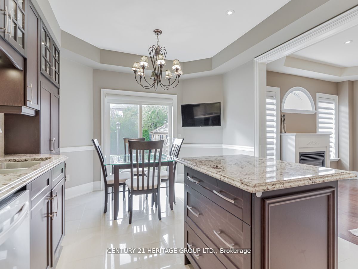 214 Sylwood Cres