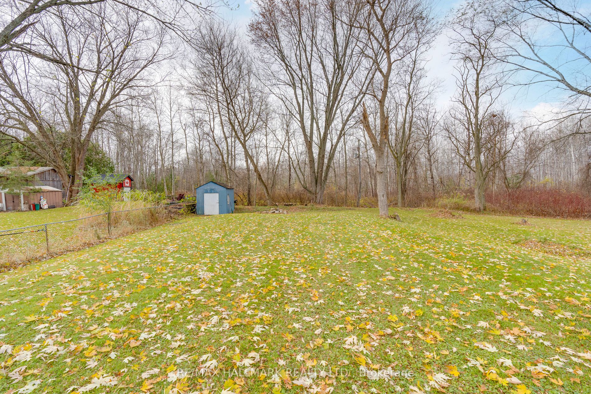 230 Parkview Dr