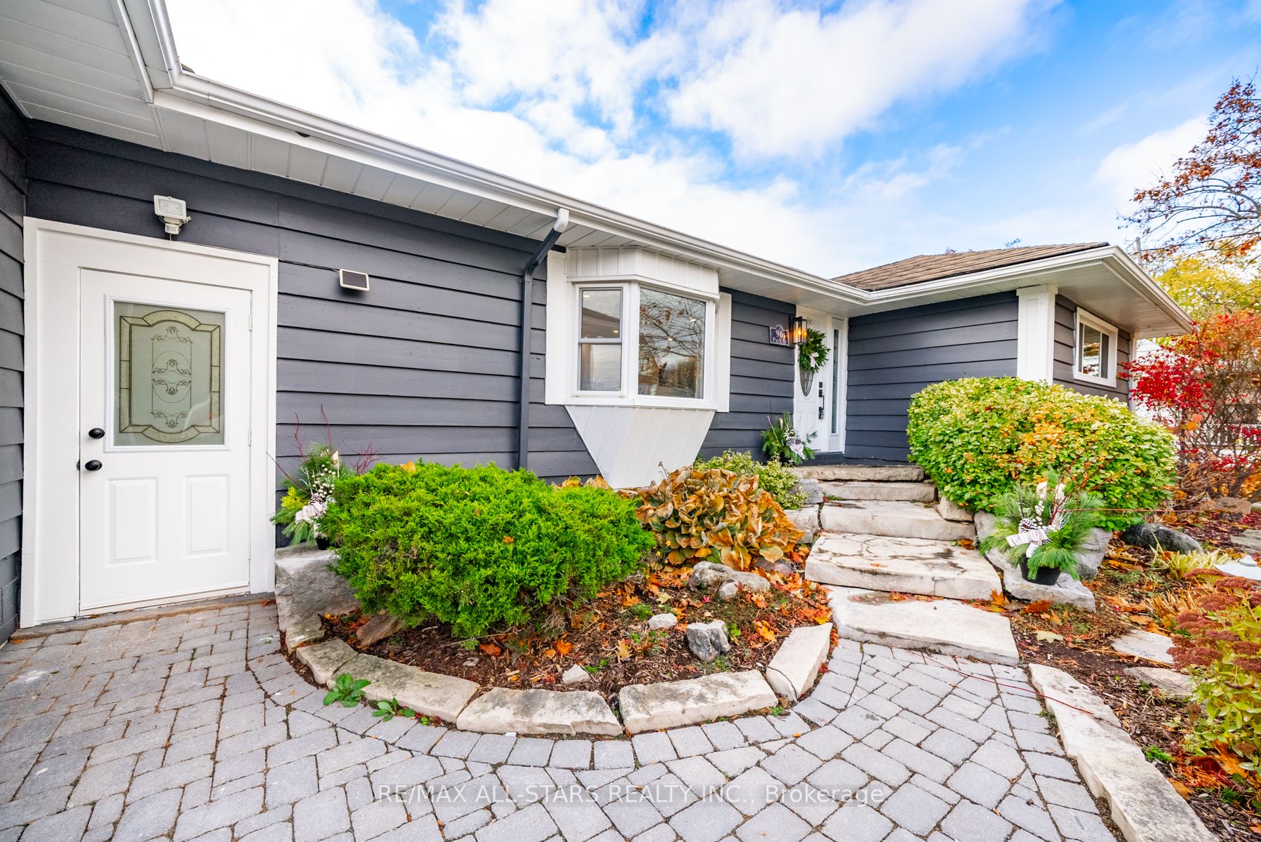 96 Park Dr
