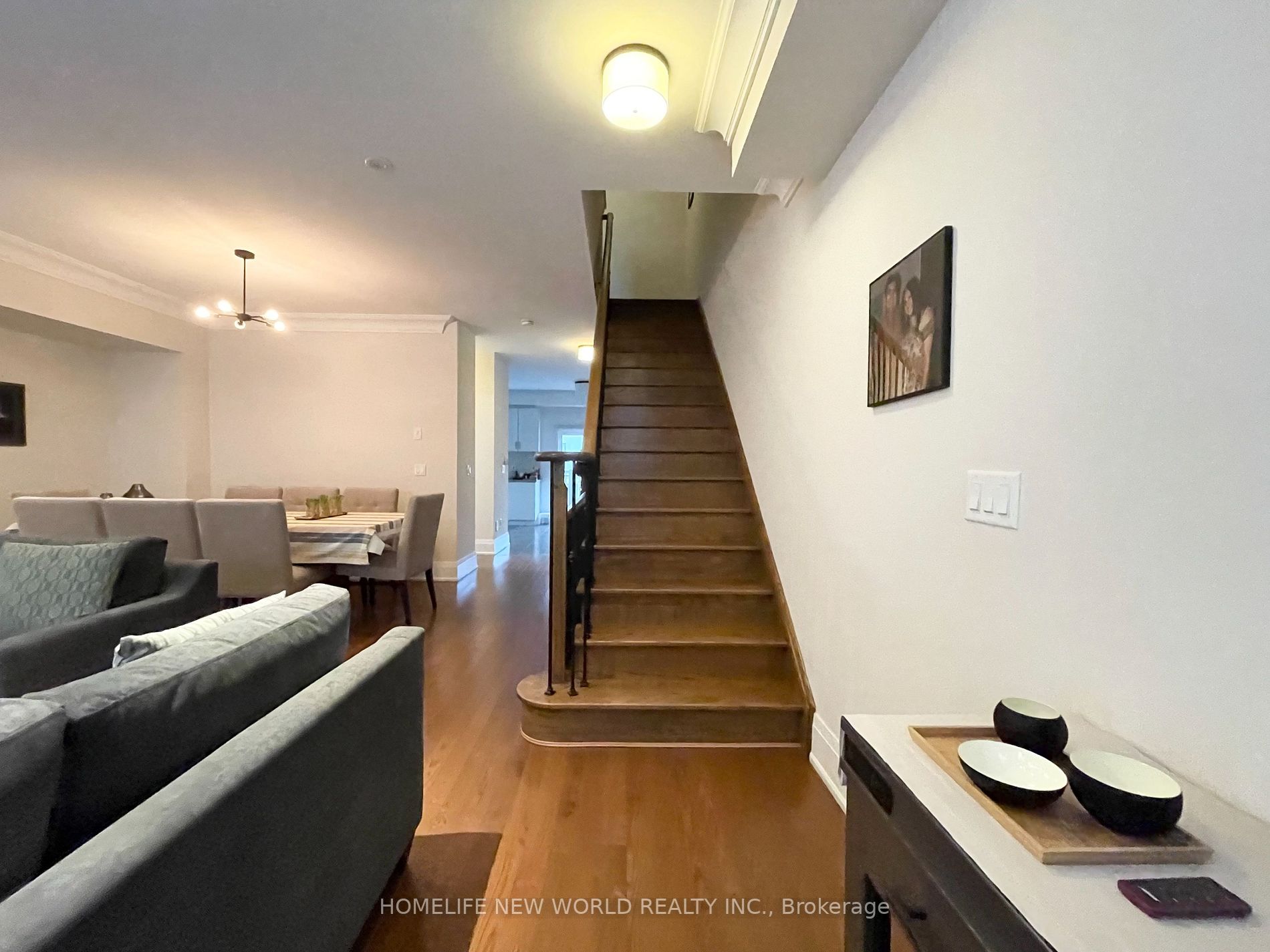 19 Sir Frederick Bantin Way, #2