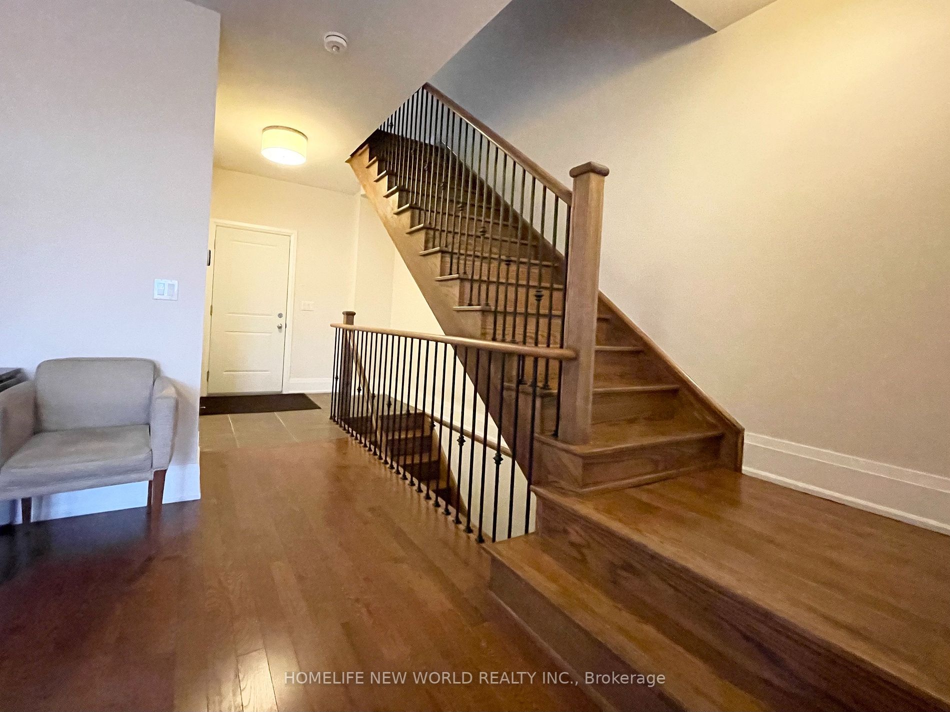 19 Sir Frederick Bantin Way, #2