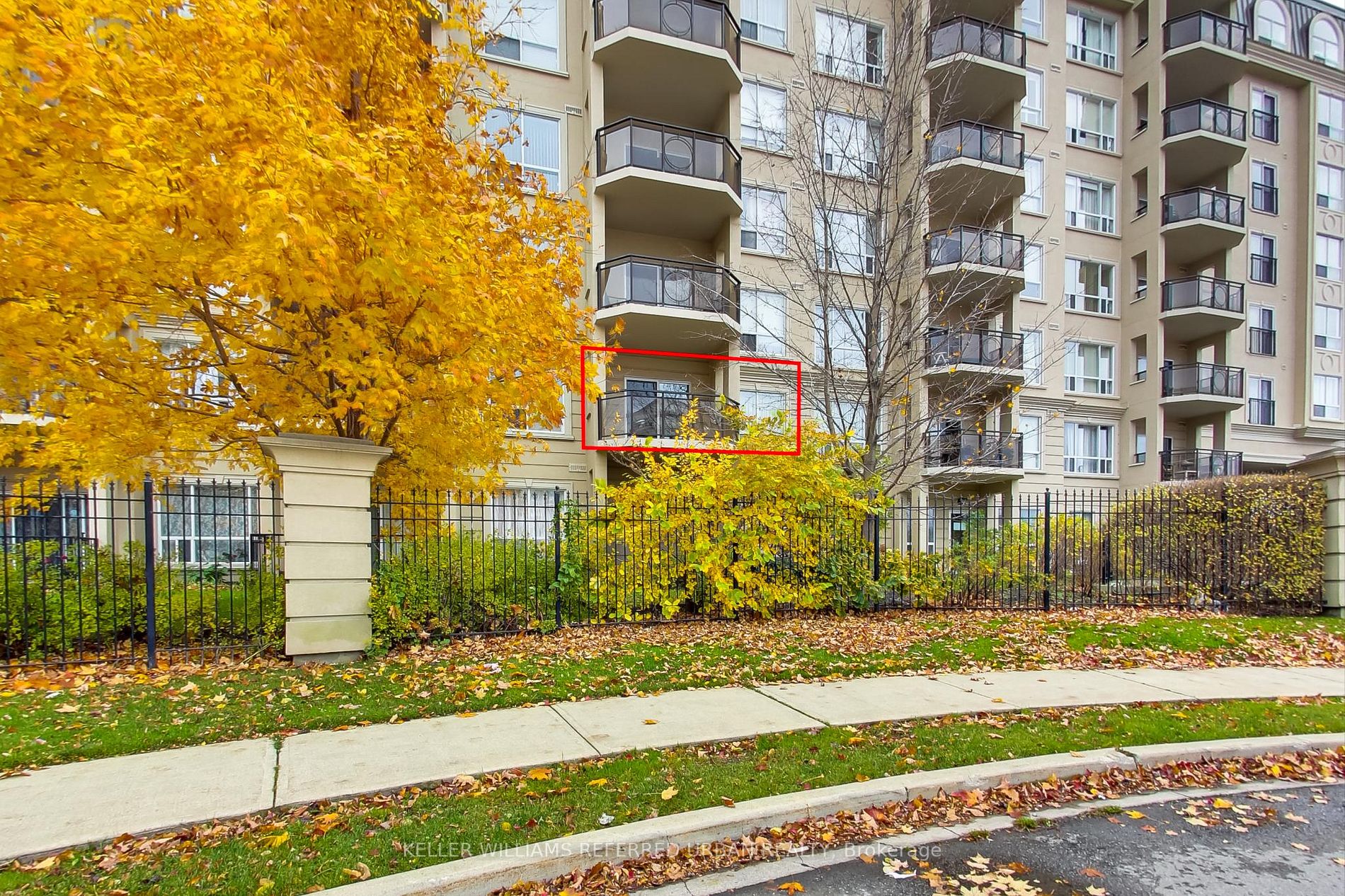 1 Maison Parc Crt, #203