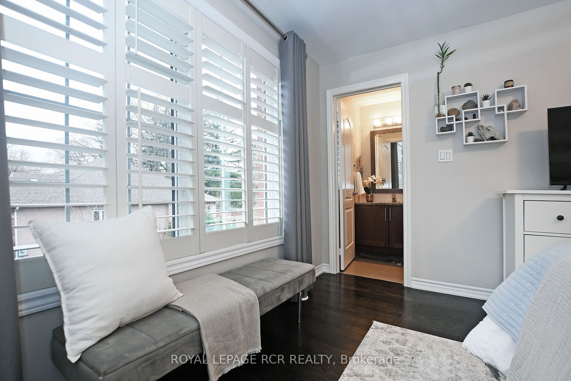 216 Appleton Crt