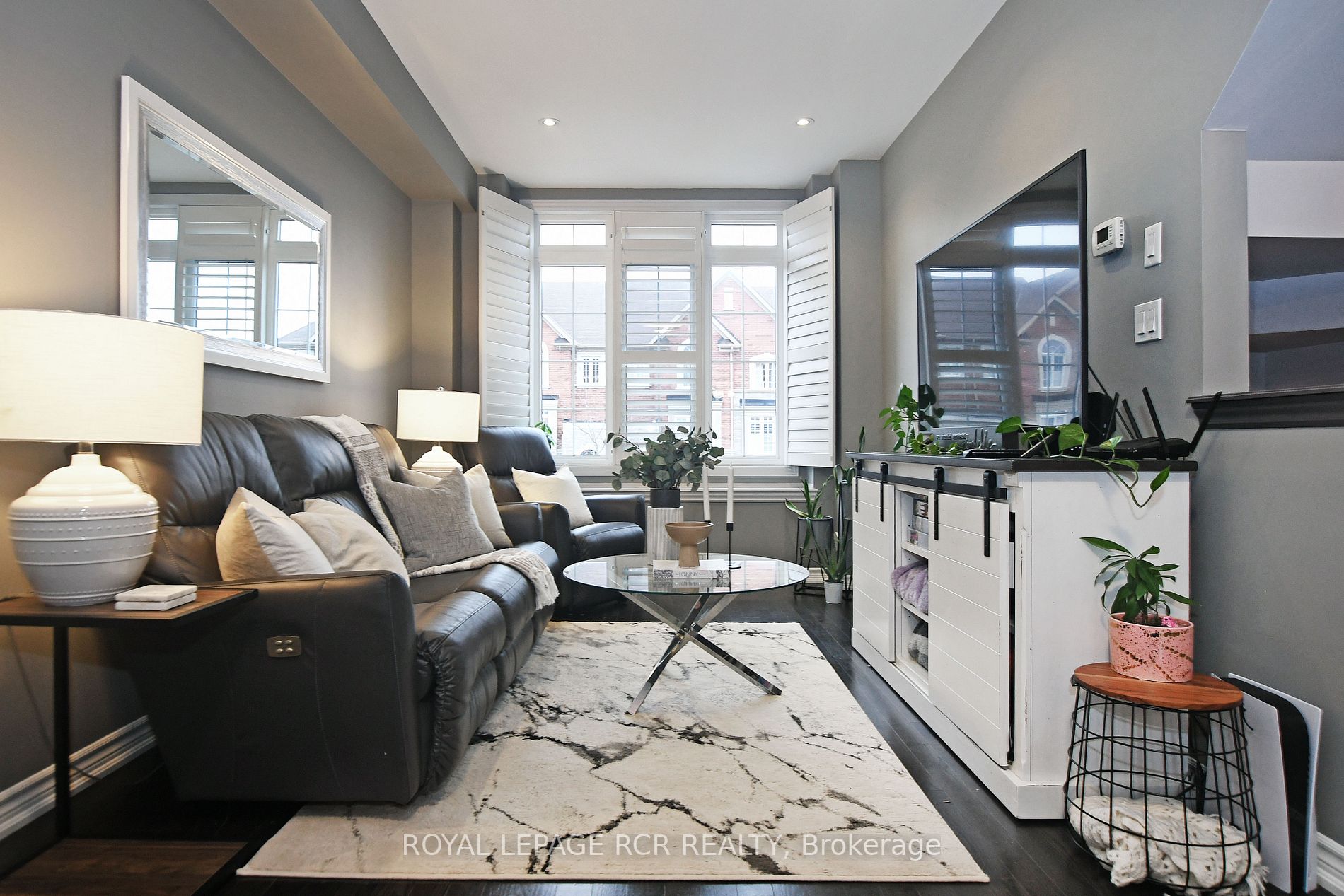 216 Appleton Crt