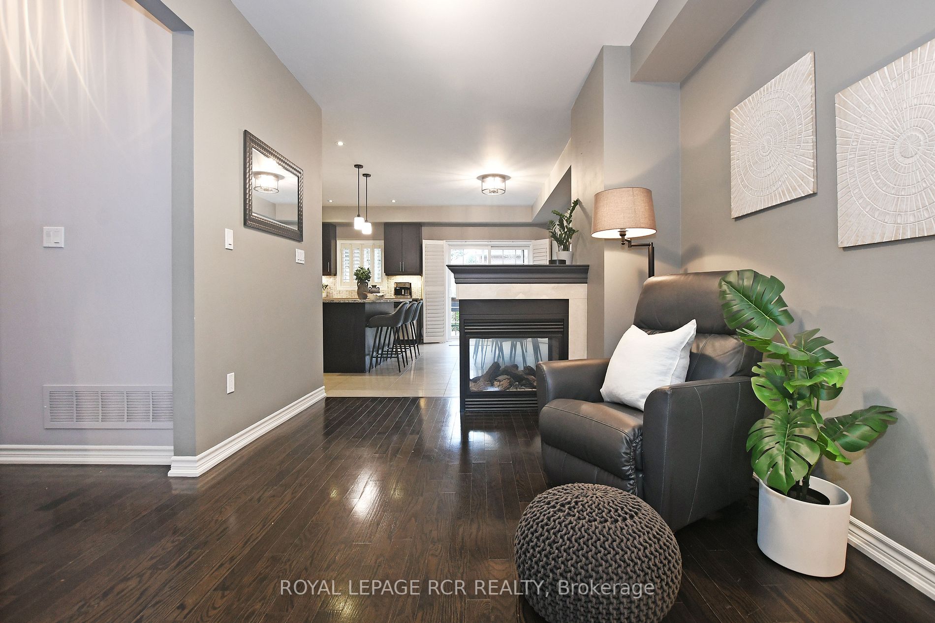 216 Appleton Crt