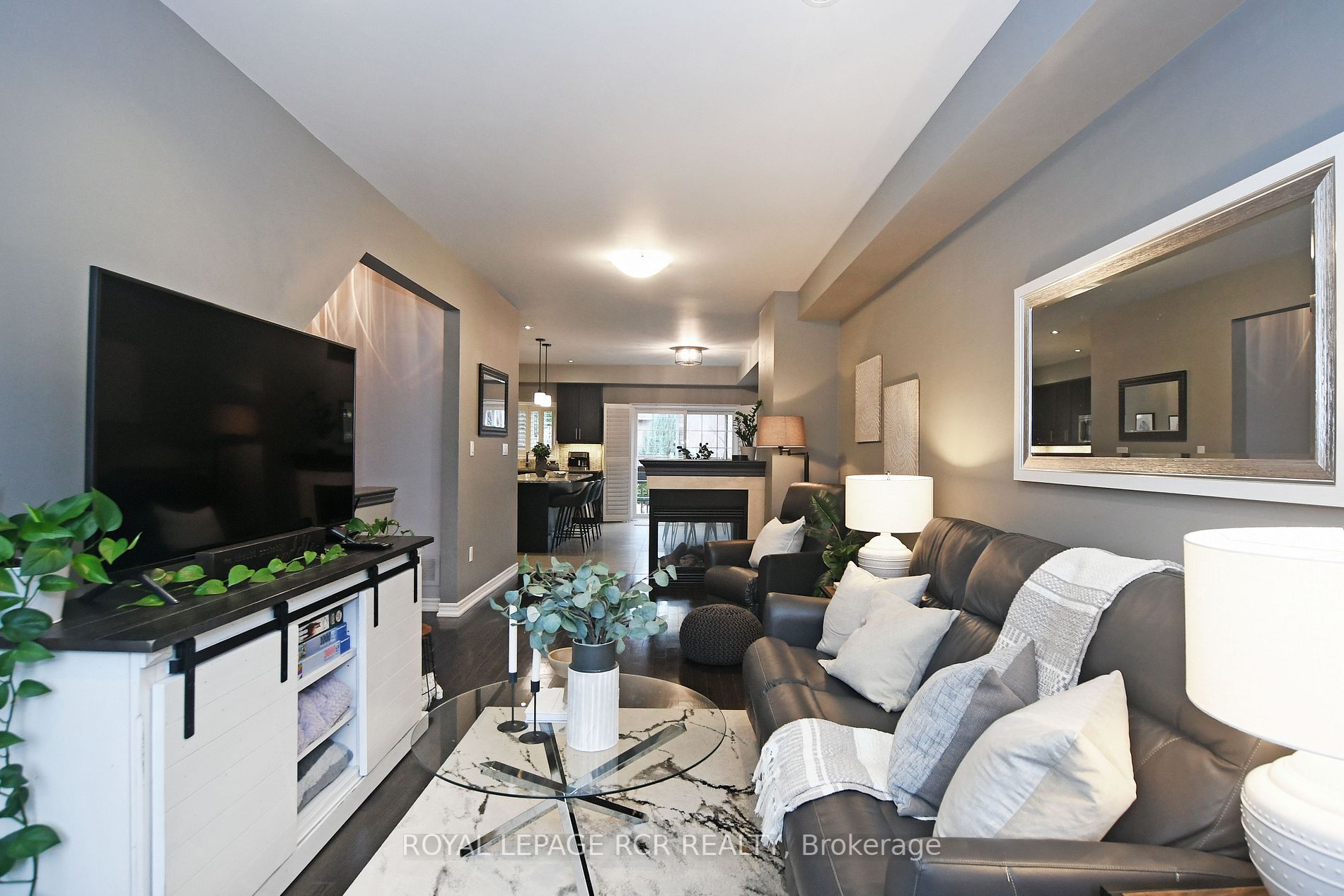 216 Appleton Crt