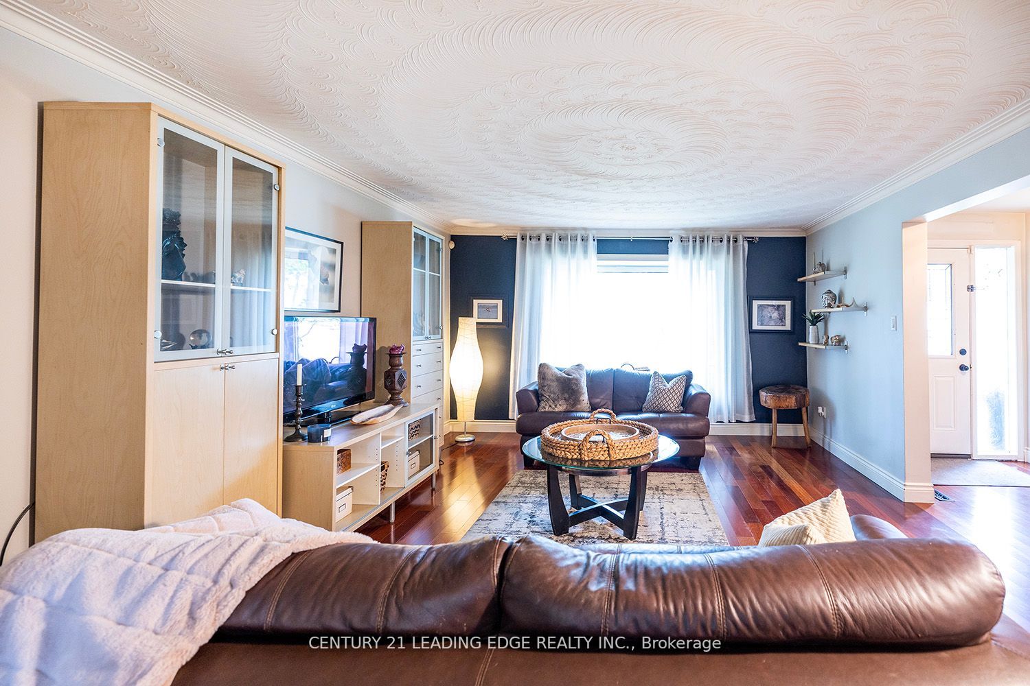 11 Thornbay Dr