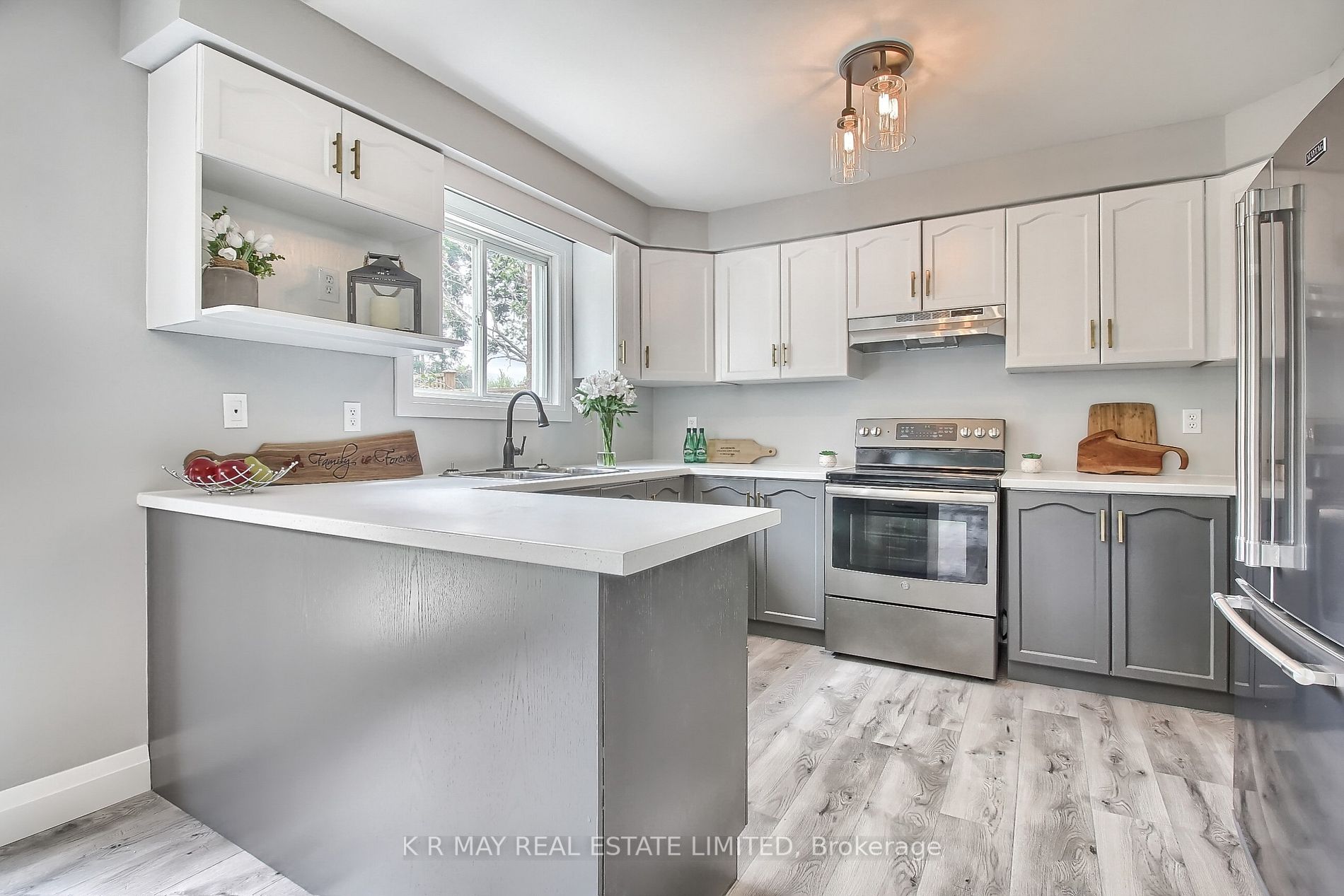 14 Glenn Gould Cres
