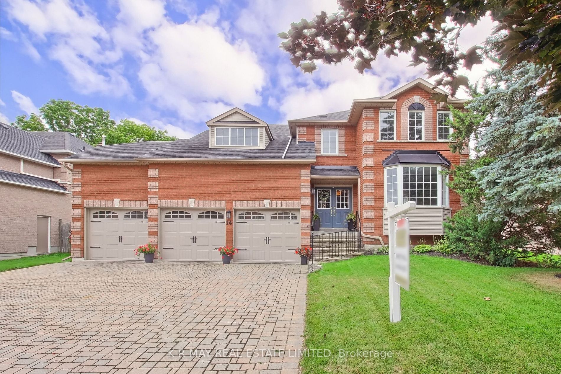 14 Glenn Gould Cres