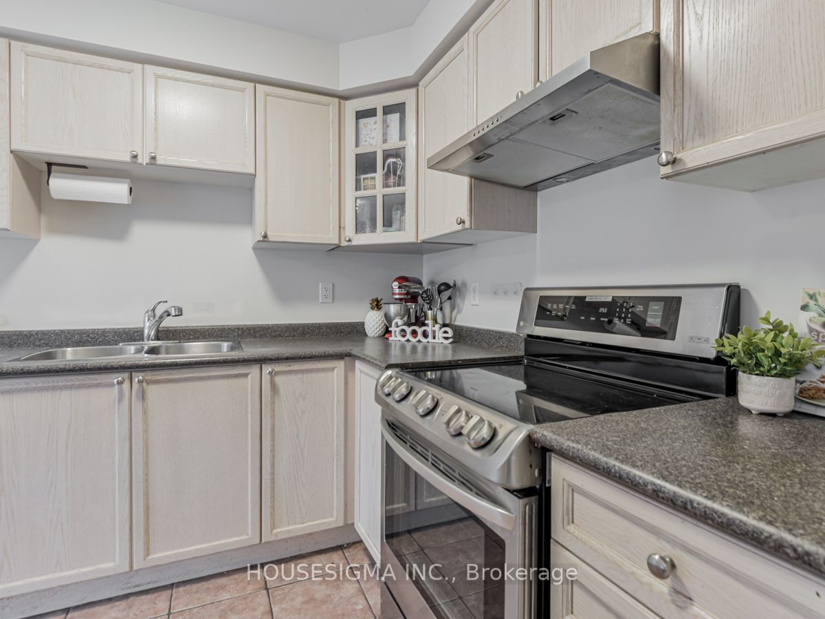 73 Richard Underhill Ave
