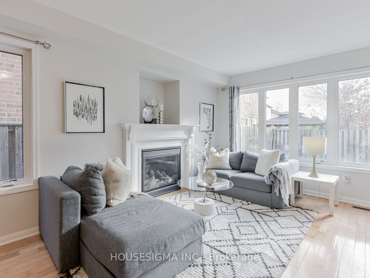 73 Richard Underhill Ave