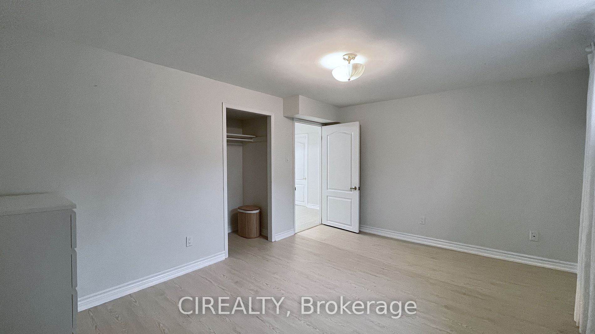71 Findhorn Cres, #Lower