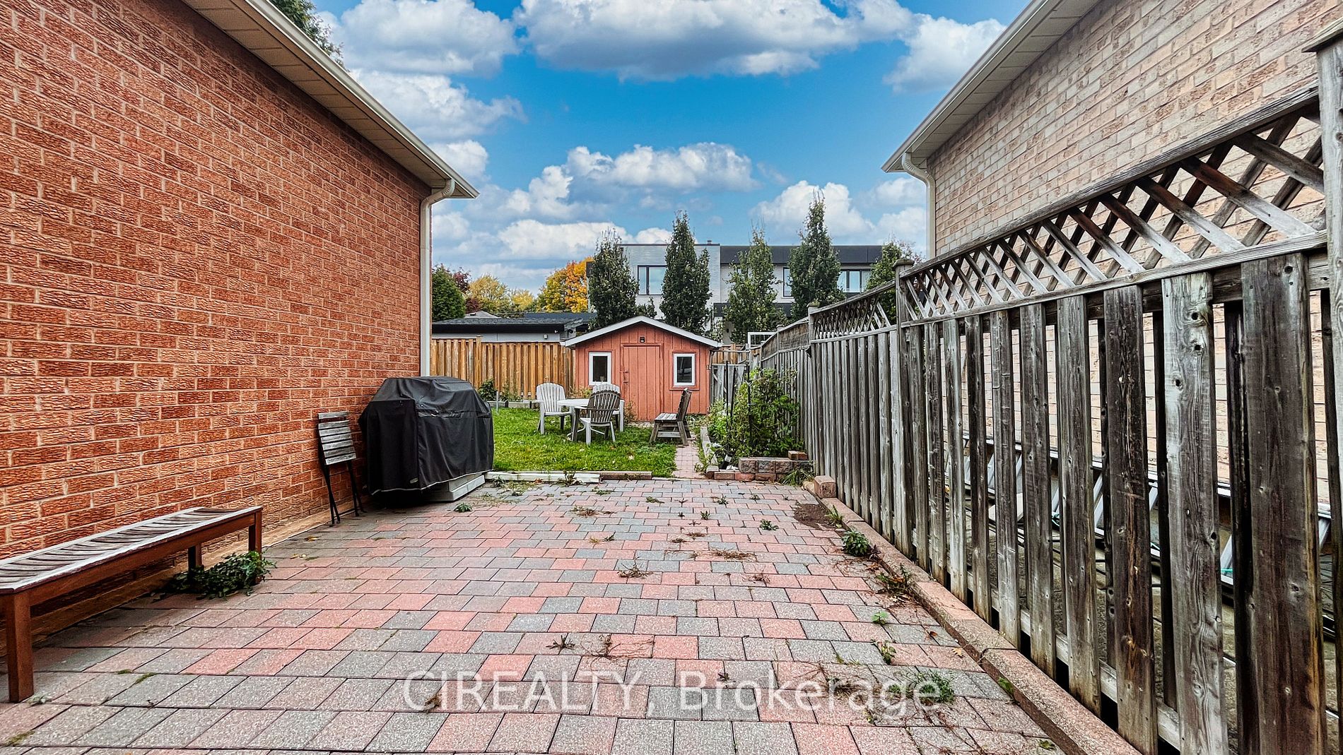 71 Findhorn Cres, #Lower