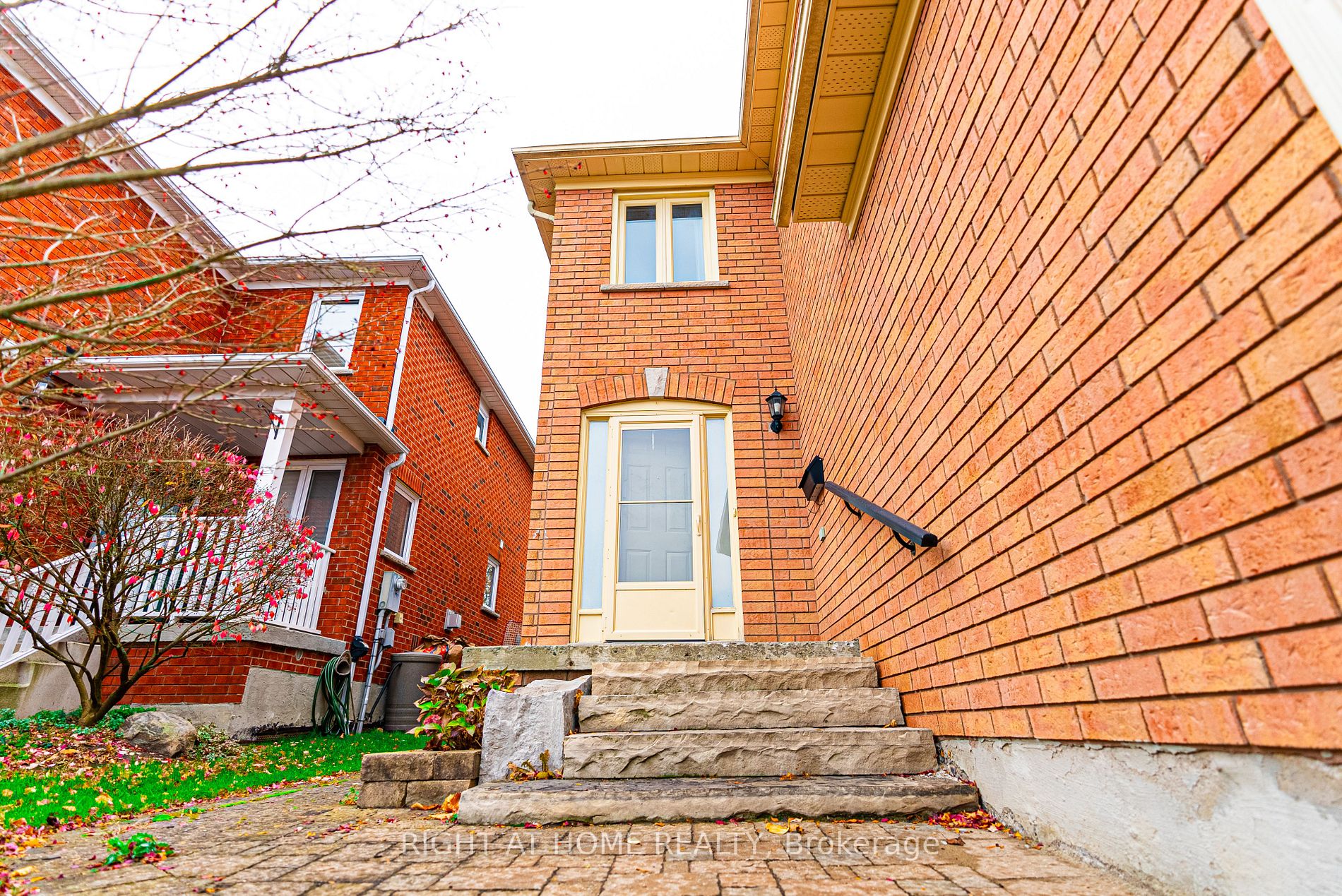 74 Primeau Dr