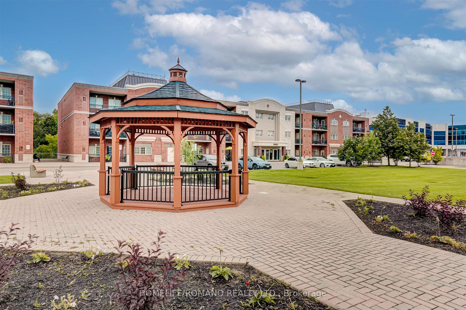 9431 Jane Street, #107