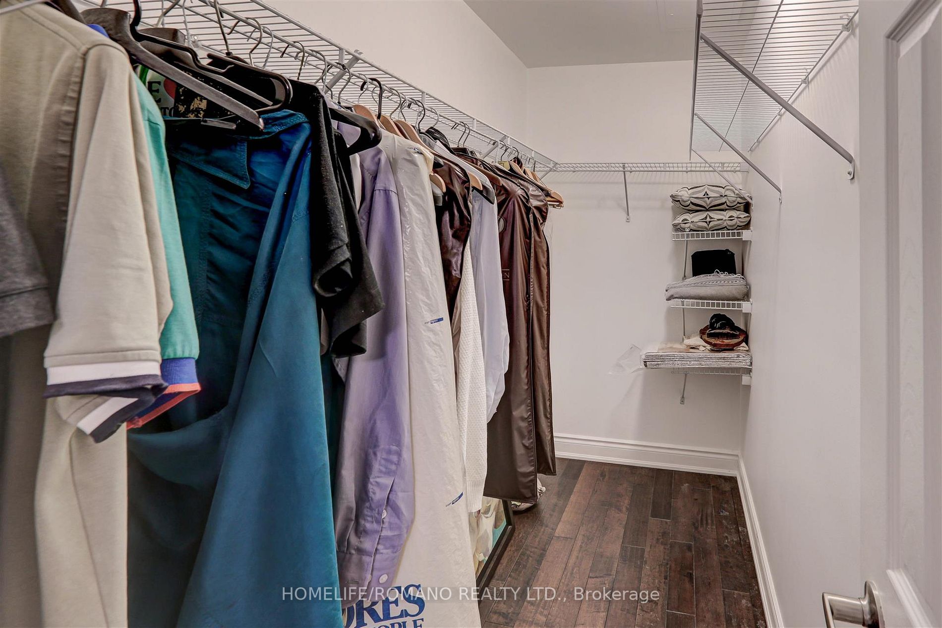 9431 Jane Street, #107