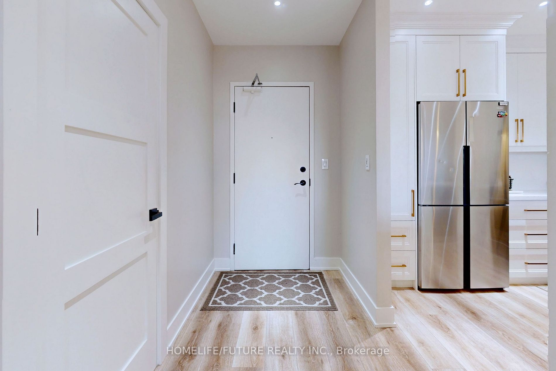 7340 Markham Rd, #209