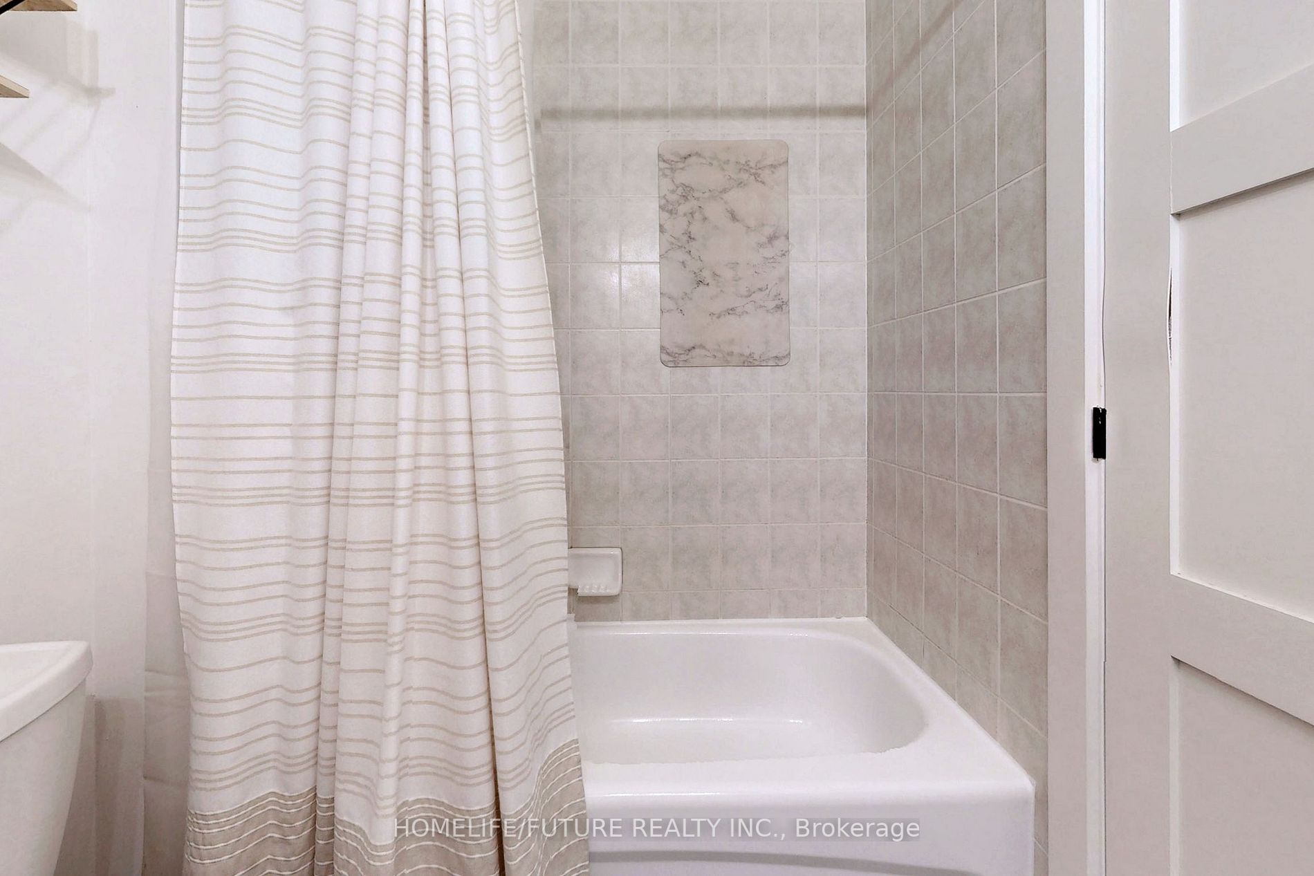 7340 Markham Rd, #209