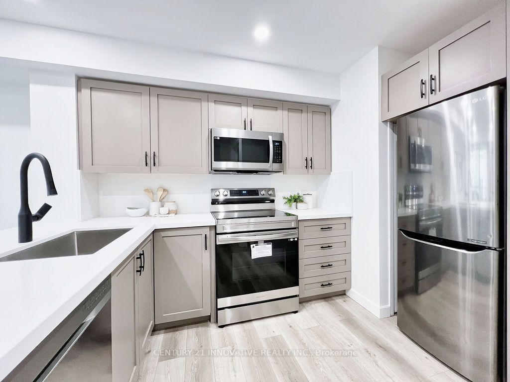 75 Weldrick Rd E, #848