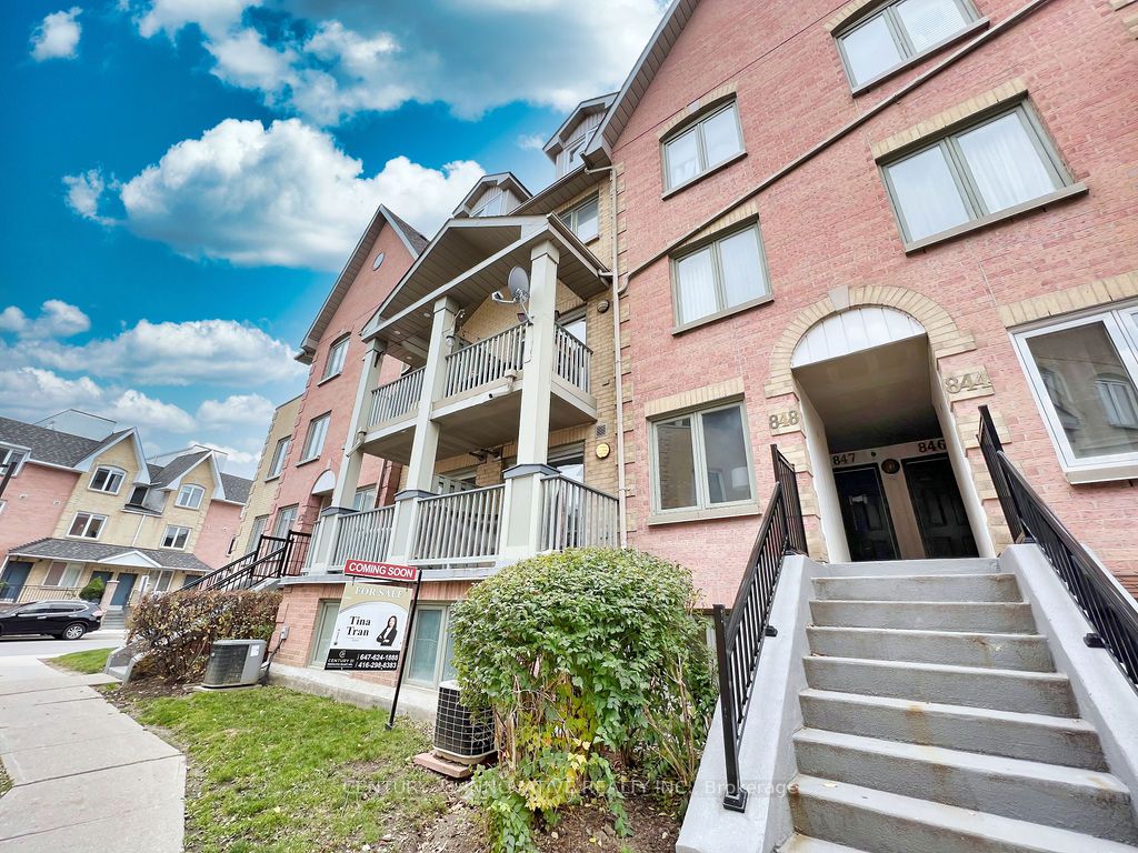 75 Weldrick Rd E, #848