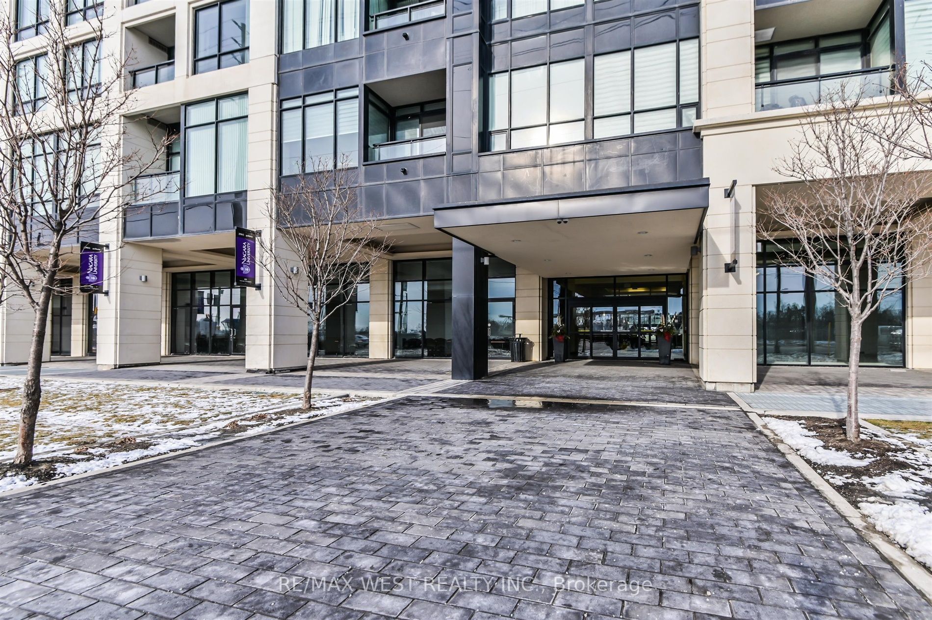 2900 Highway 7 Rd, #606
