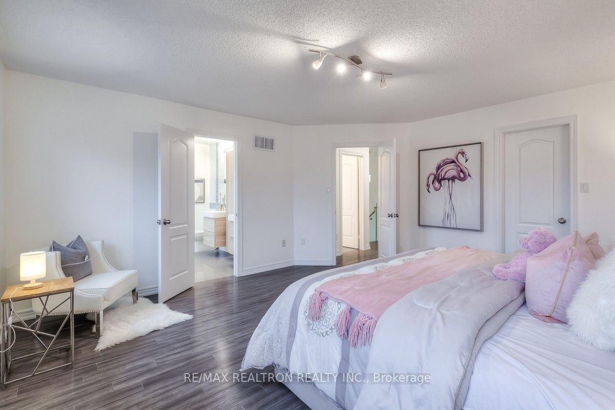 121 Manorheights St