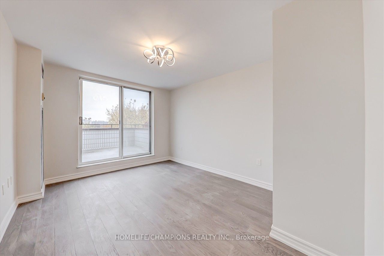 16 Elgin St, #325
