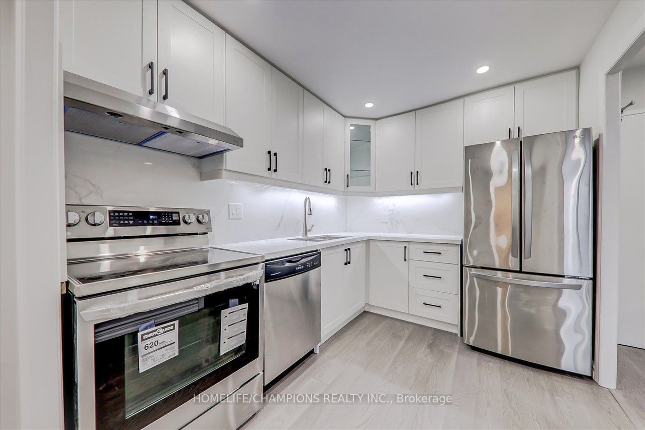 16 Elgin St, #325