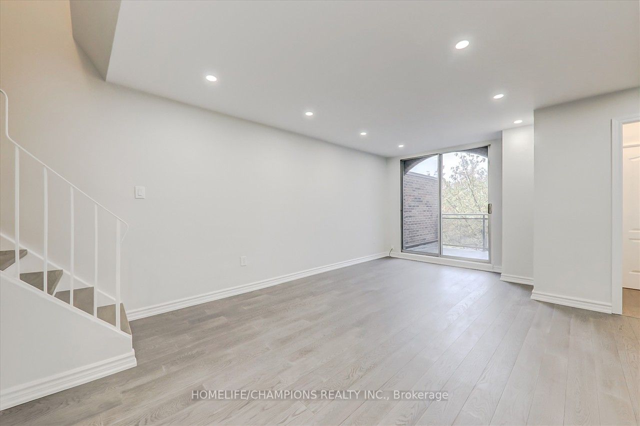 16 Elgin St, #325
