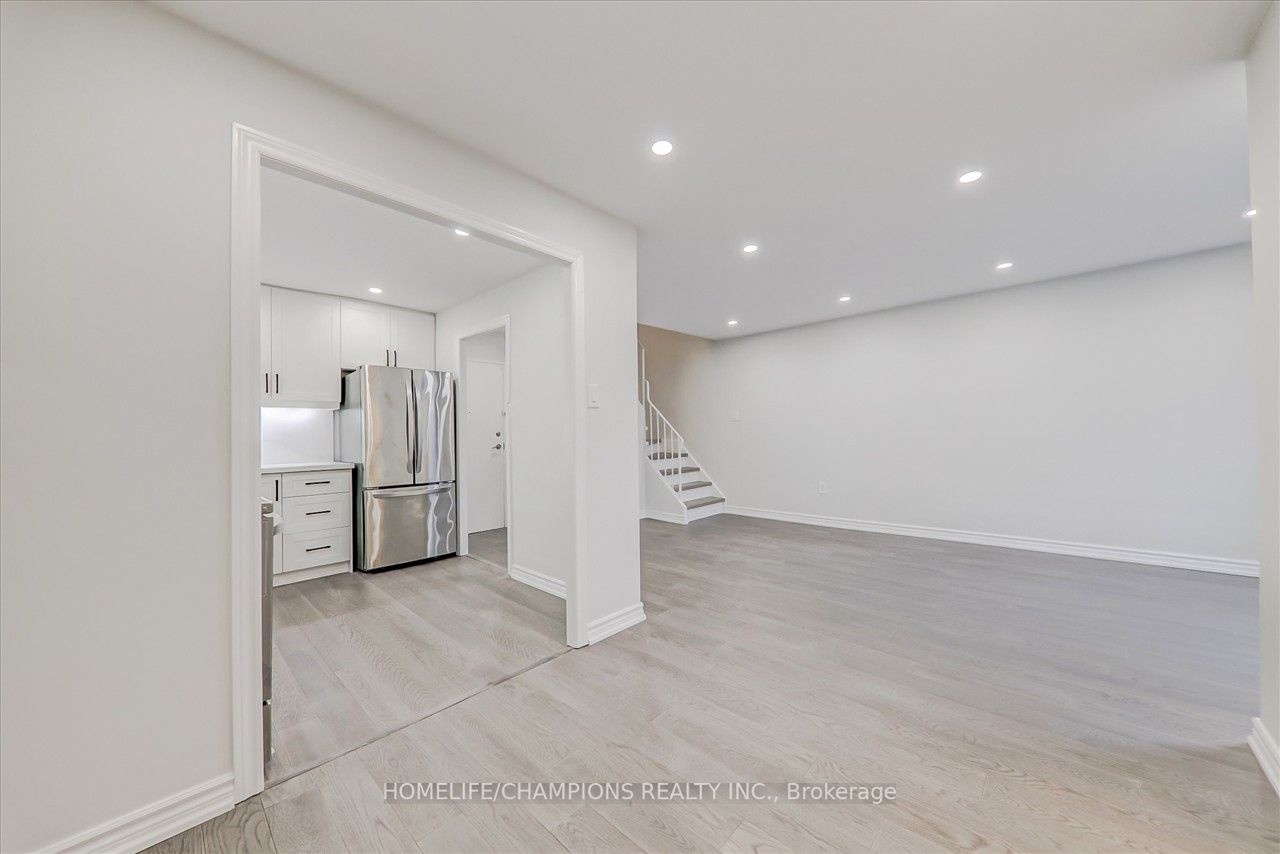 16 Elgin St, #325