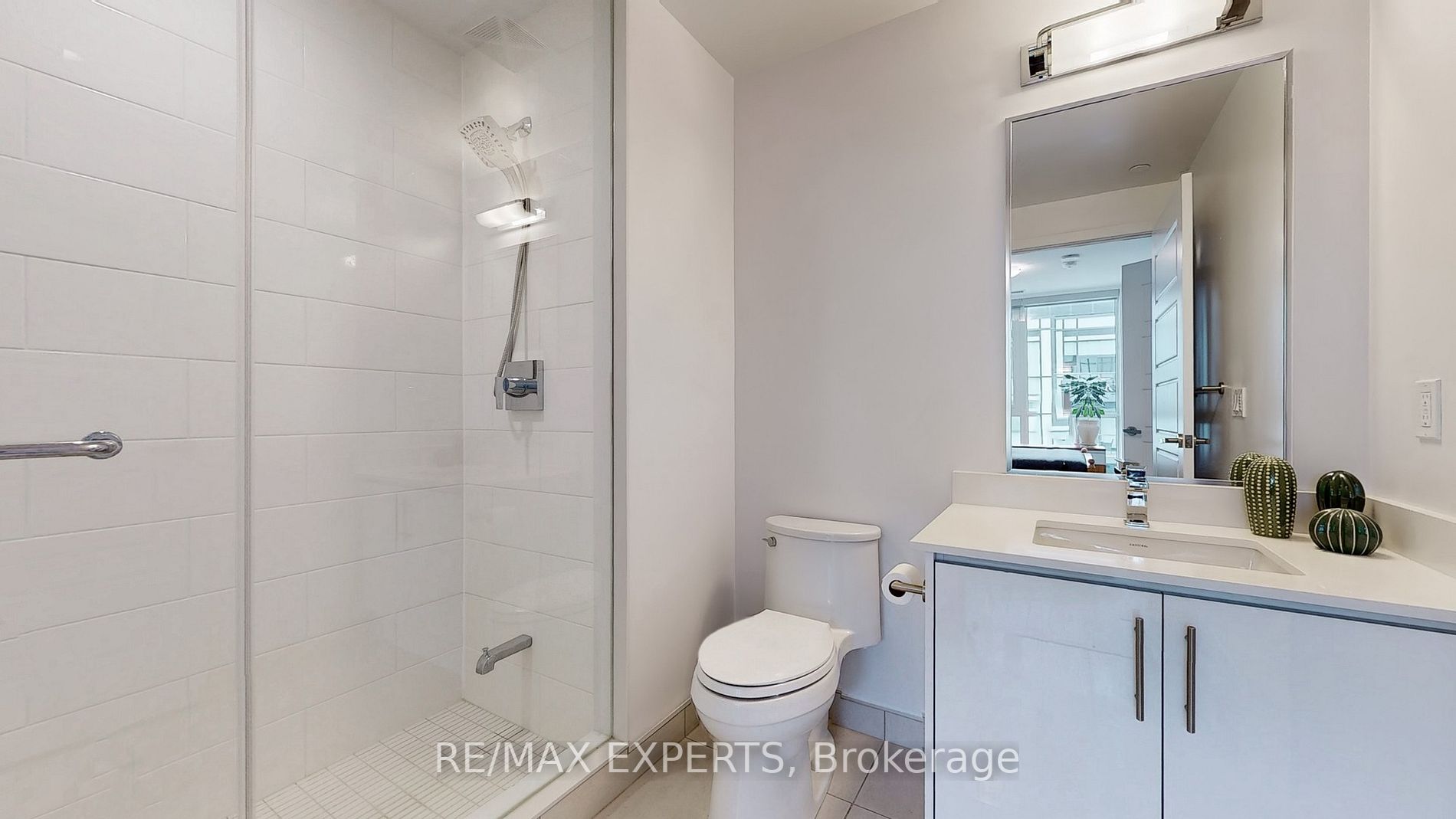 375 Sea Ray Ave, #438