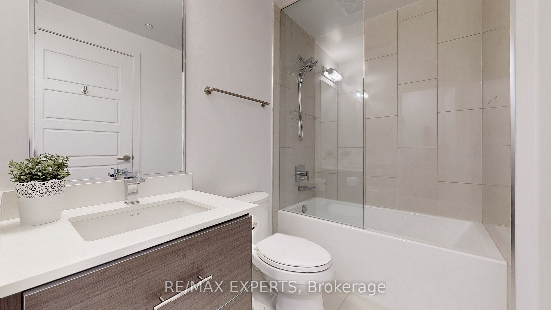 375 Sea Ray Ave, #438