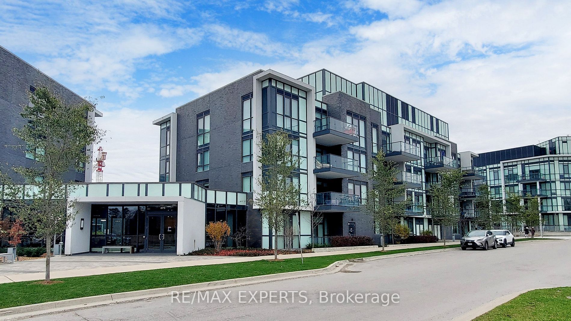 375 Sea Ray Ave, #438