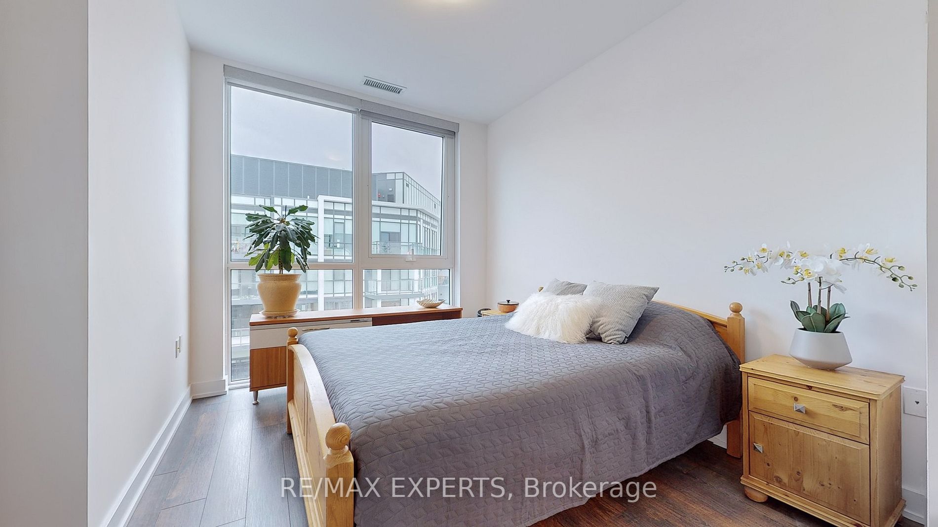 375 Sea Ray Ave, #438