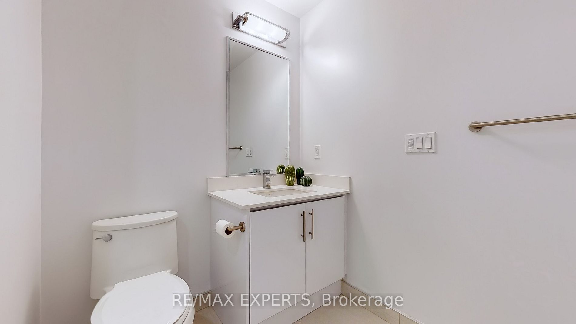 375 Sea Ray Ave, #438