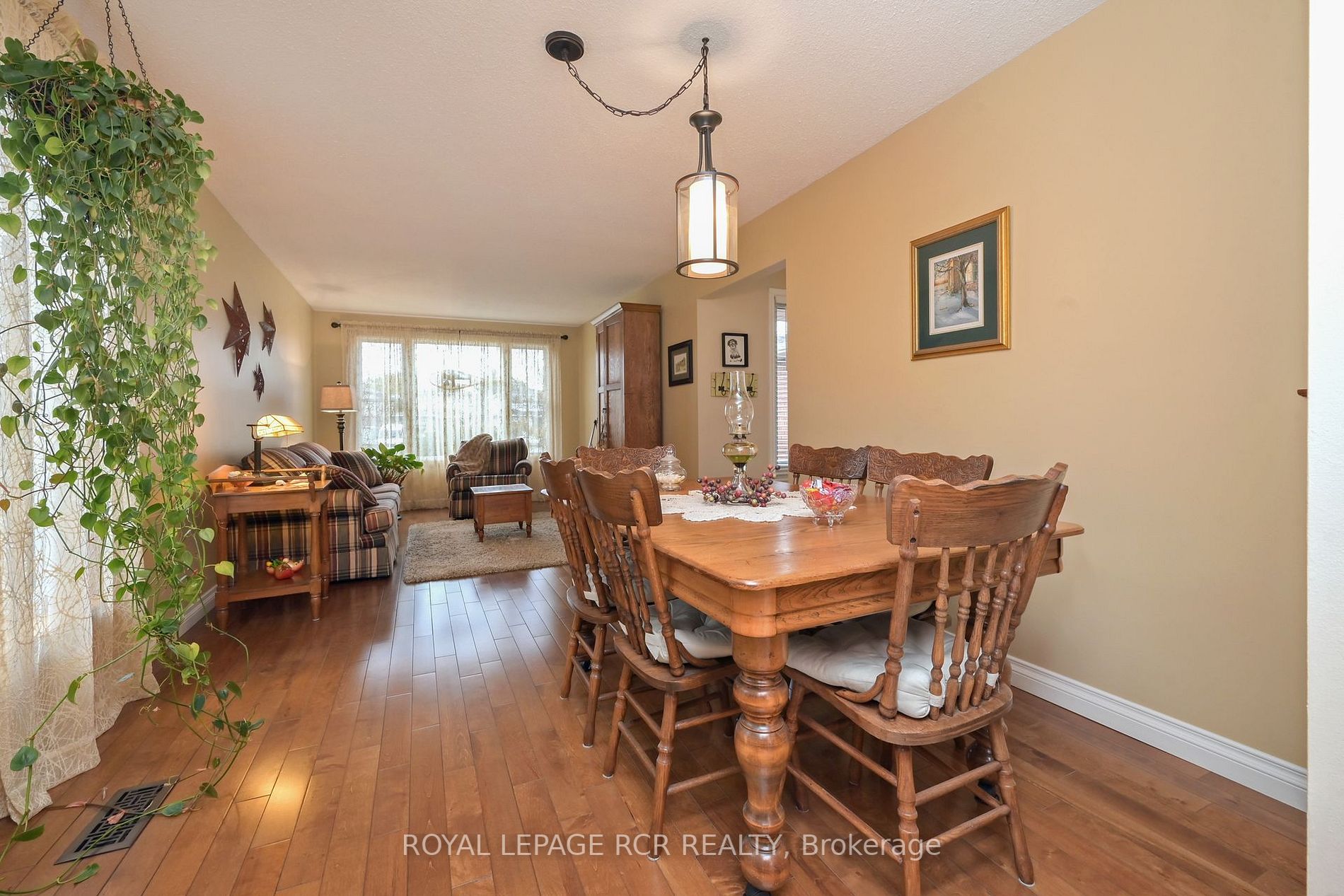 146 Cunningham Dr