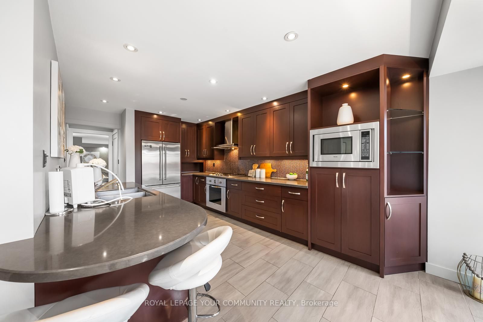 92 Brickstone Circ