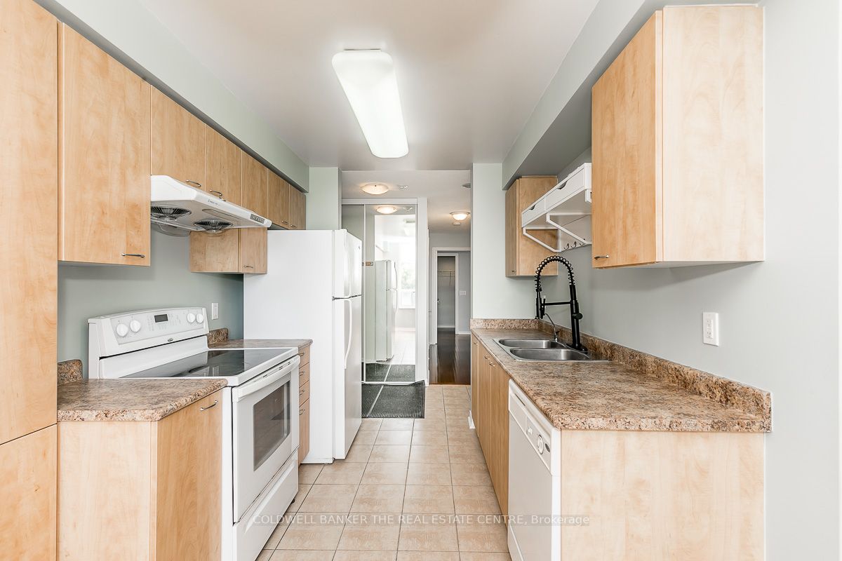 330 Red Maple Rd, #310
