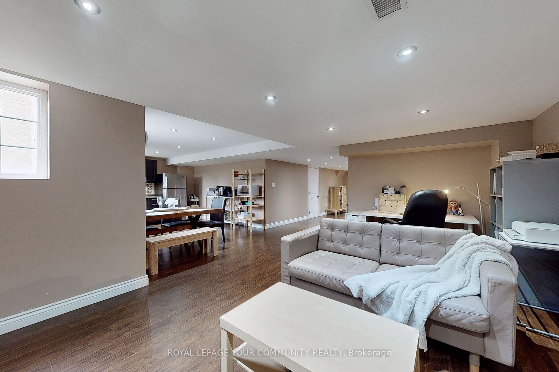 23 Rock Elm Crt