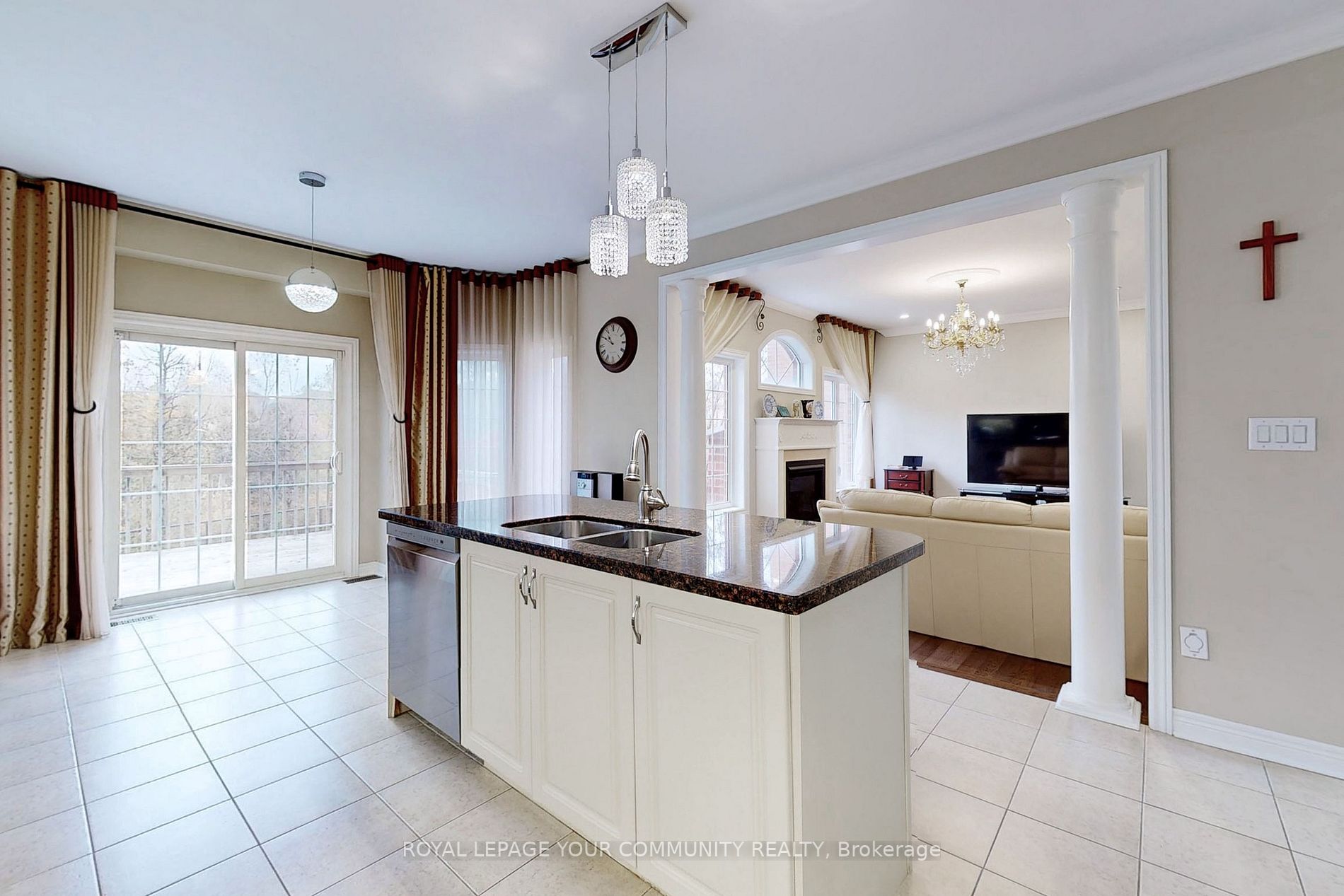 23 Rock Elm Crt