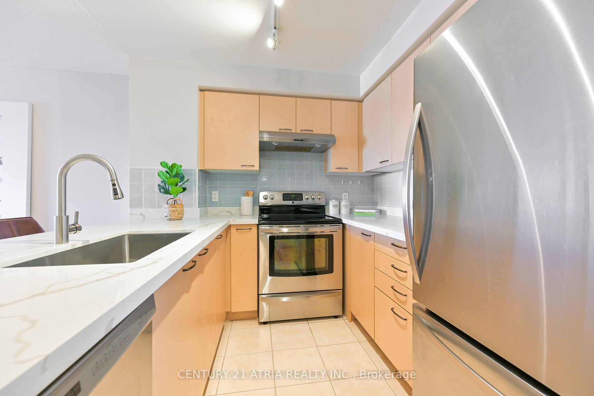 51 Saddlecreek Drive, #807