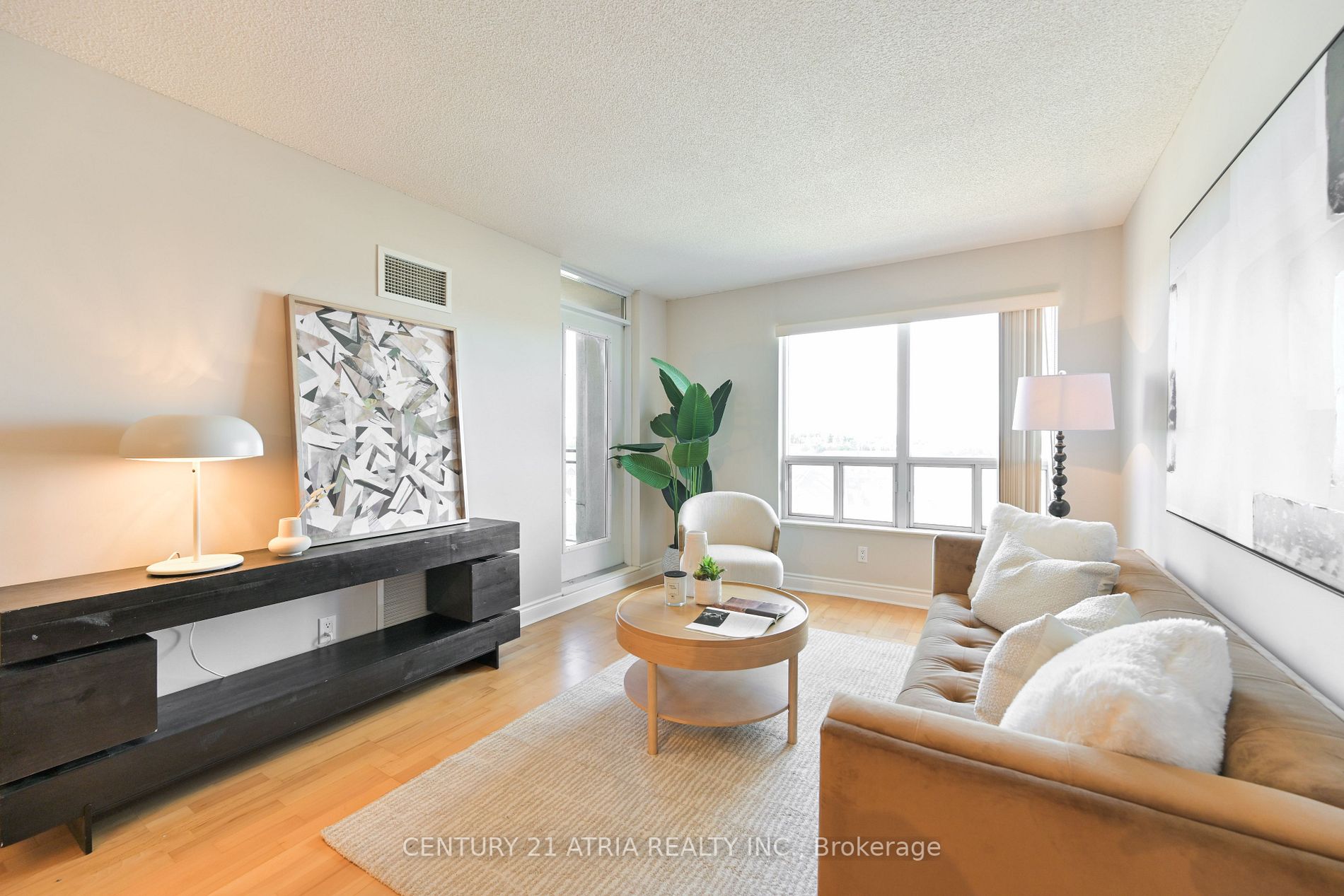 51 Saddlecreek Drive, #807