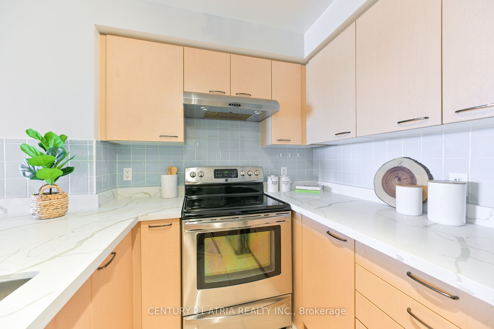 51 Saddlecreek Drive, #807
