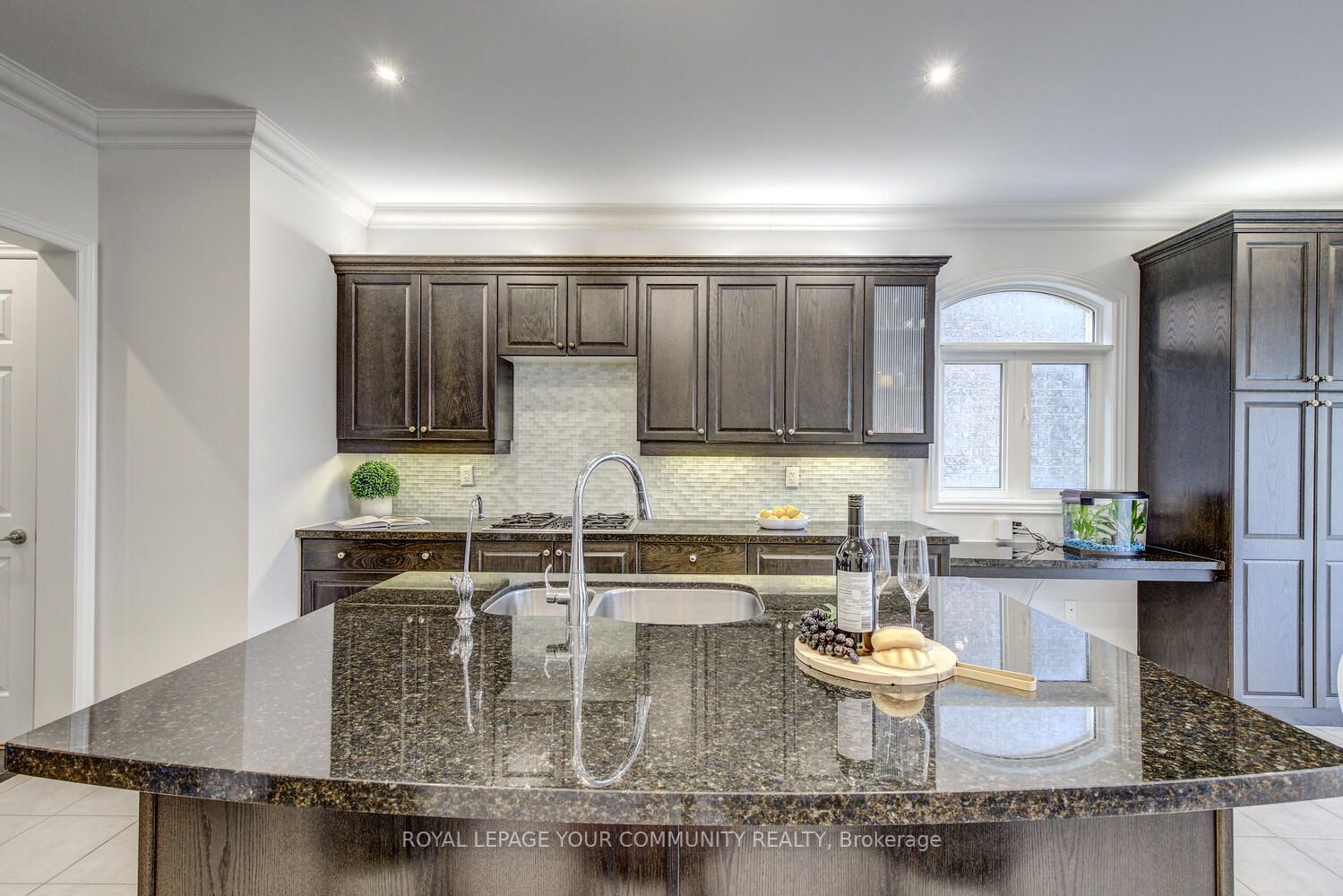 12 Golden Orchard Rd