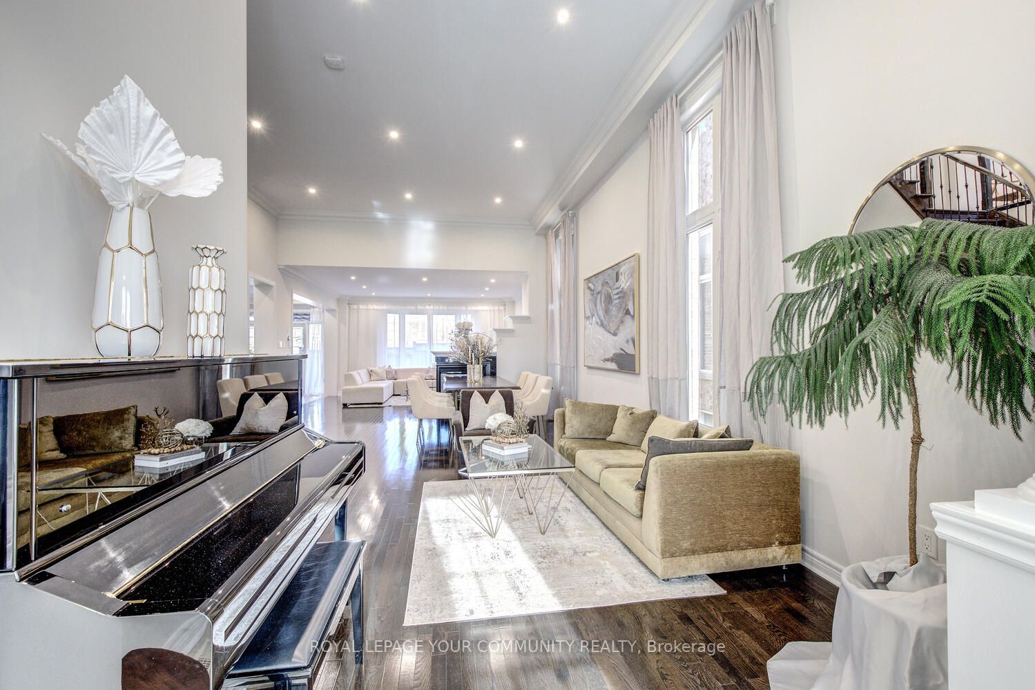12 Golden Orchard Rd