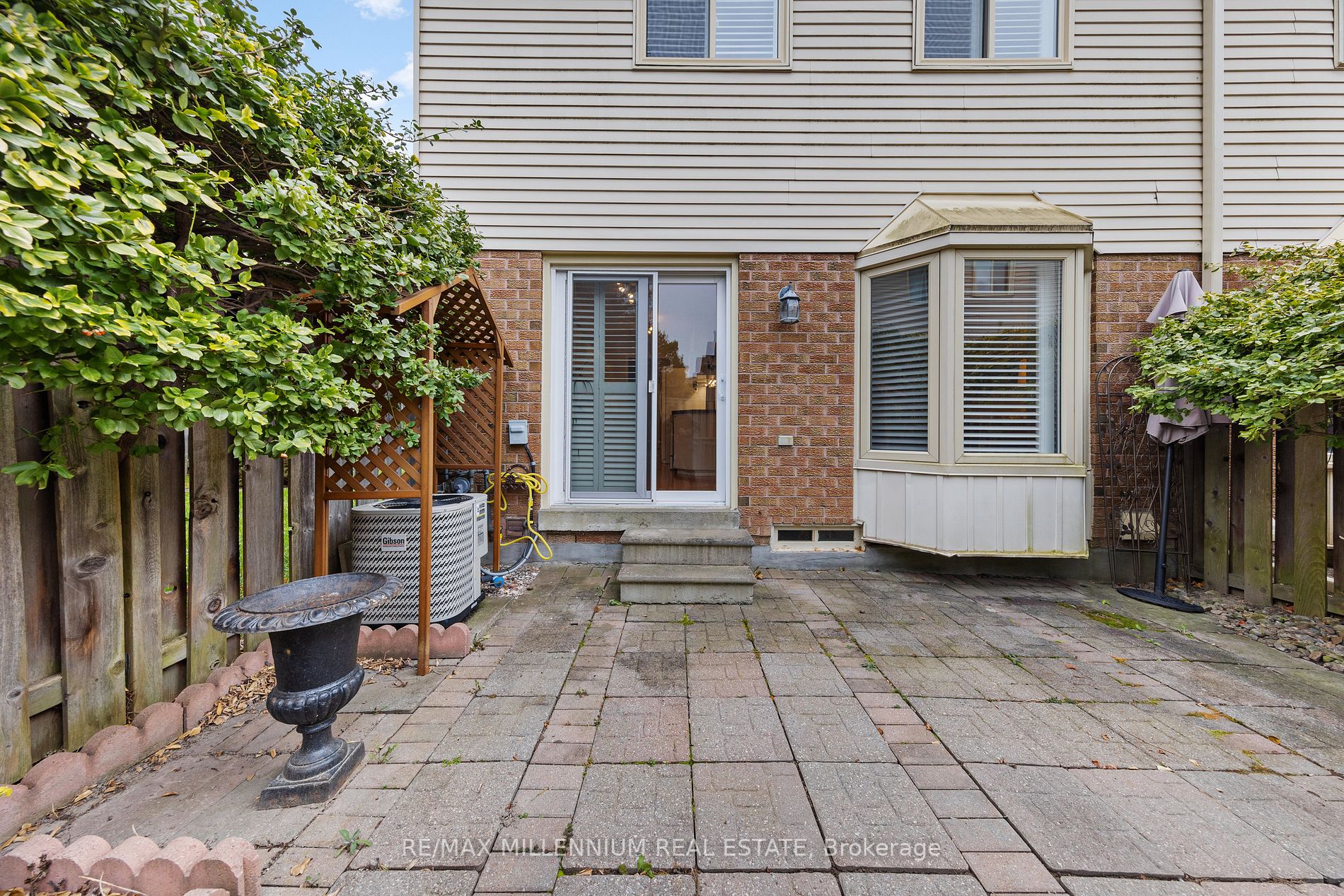 200 O'hara Dr S, #9