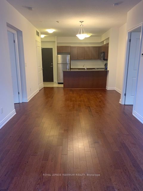 281 Woodbridge Ave, #307