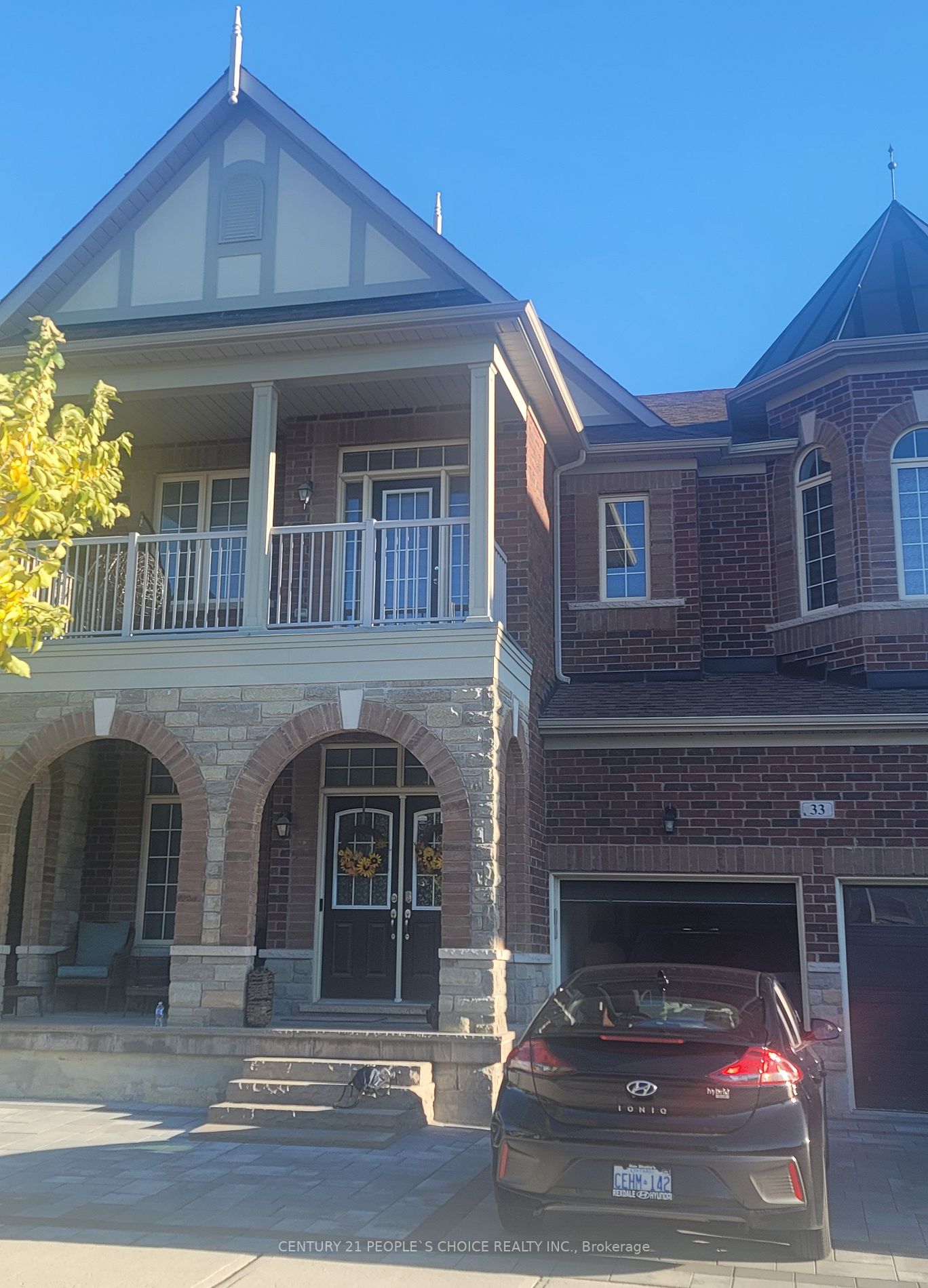 33 Elderslie Cres