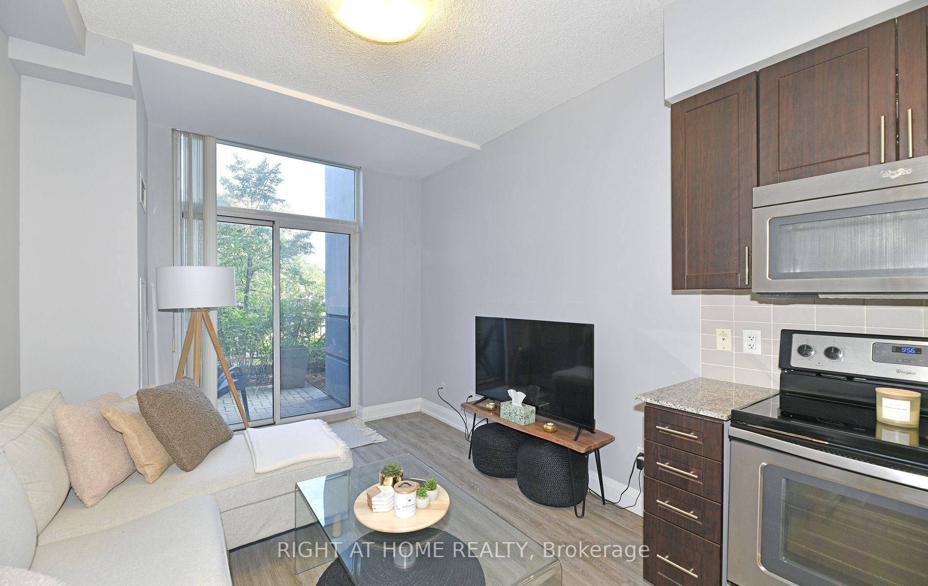 75 North Park Rd, #102